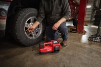 MILWAUKEE M18, Compresseur De Pneus Sur Batterie, M18 Bi-0 (appareil Individuel)