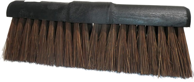 houten-straatbezem-met-harde-bahia-haren-45cm